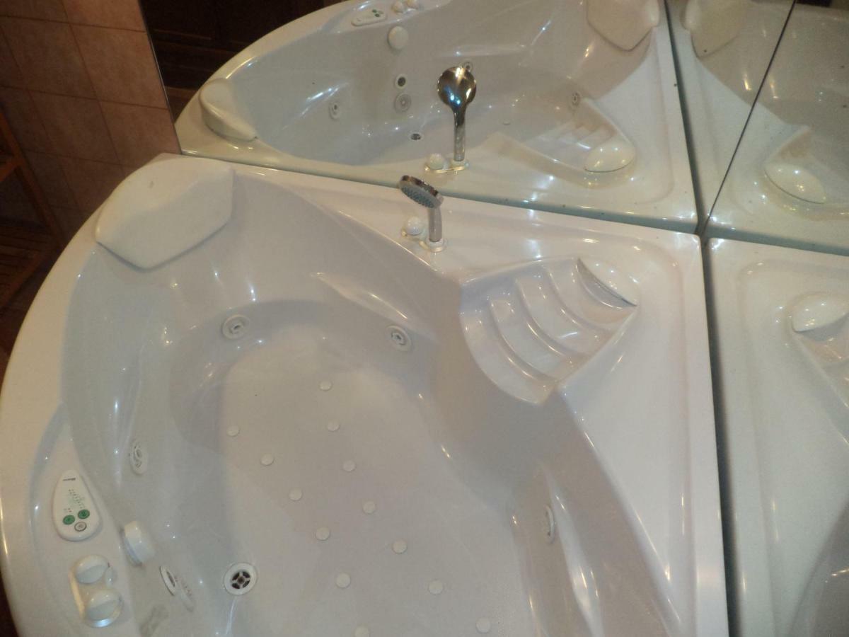 Apartamento Jacuzzi Quo Vadis Roma Exterior foto